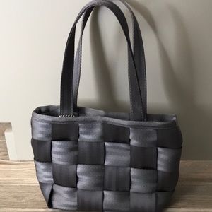 Original Harvey Seatbelt purse